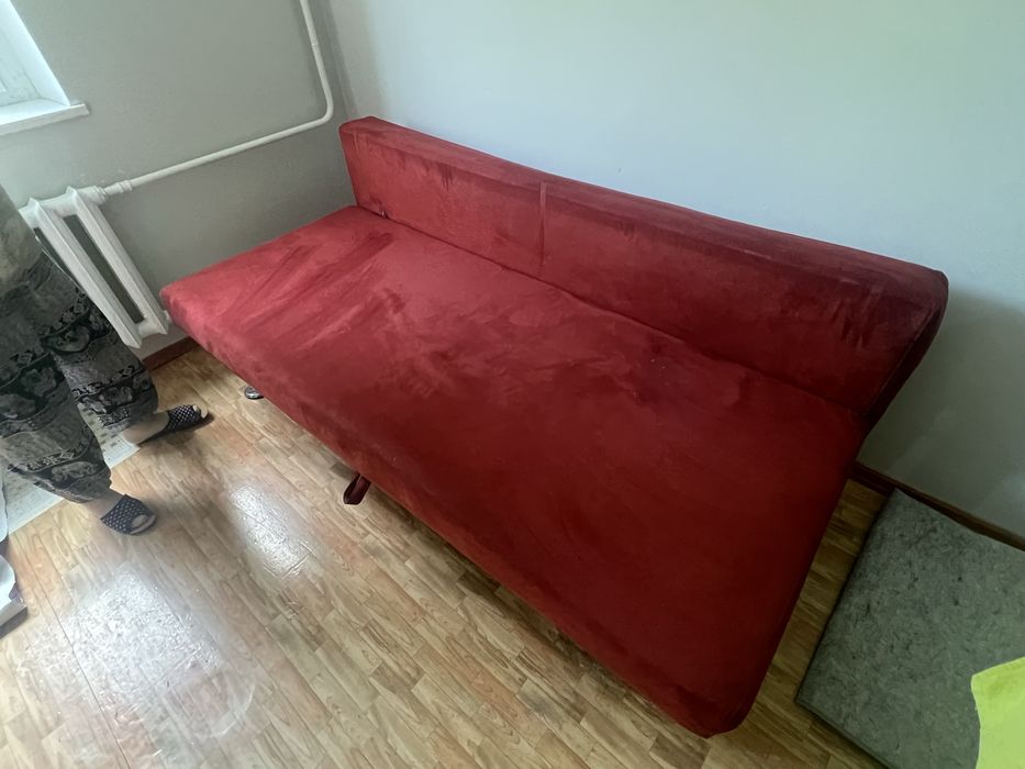 Продается диван раздвижной
