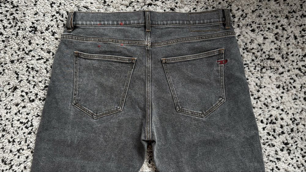 Нови мъжки дънки Diesel размер W33;W34