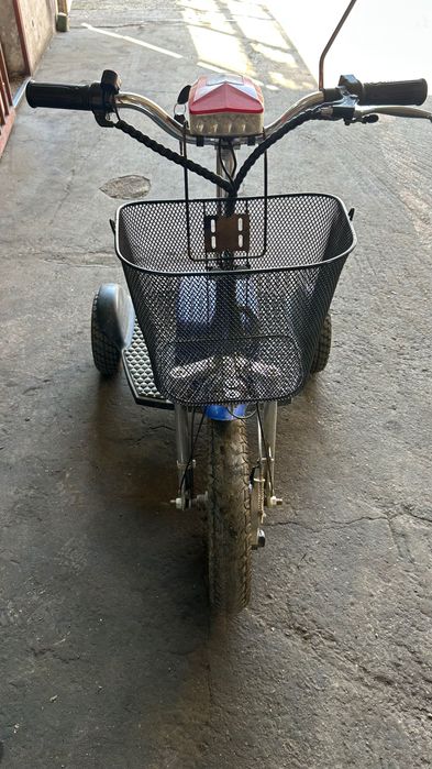 Електрическа триколка