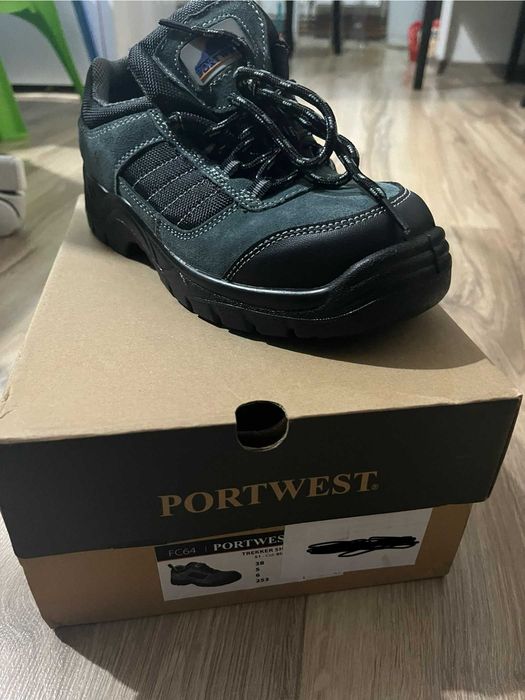 Bocanci/Sandale protectie noi