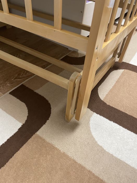 Продам срочно детскую кроватку