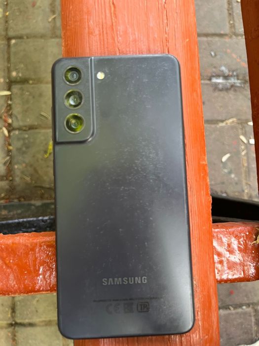 Samsung S21 Fan Edition