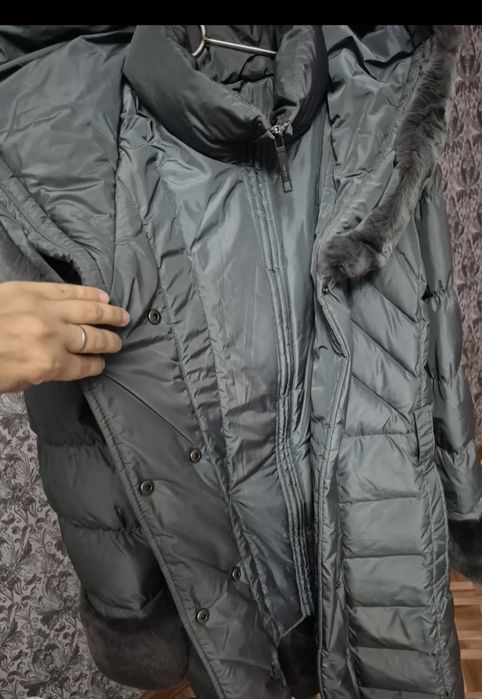 Продам куртку зимнюю