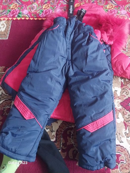 Продаю новый комбинезон тройка