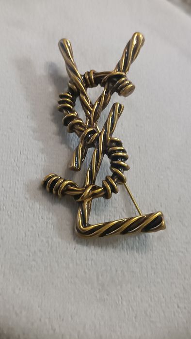 Брошки YSL медицинска стомана