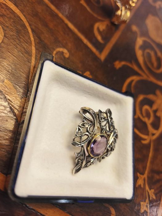 Broșă Aur cu argint