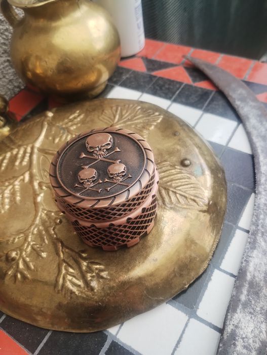 Aparat de măcinat frunze