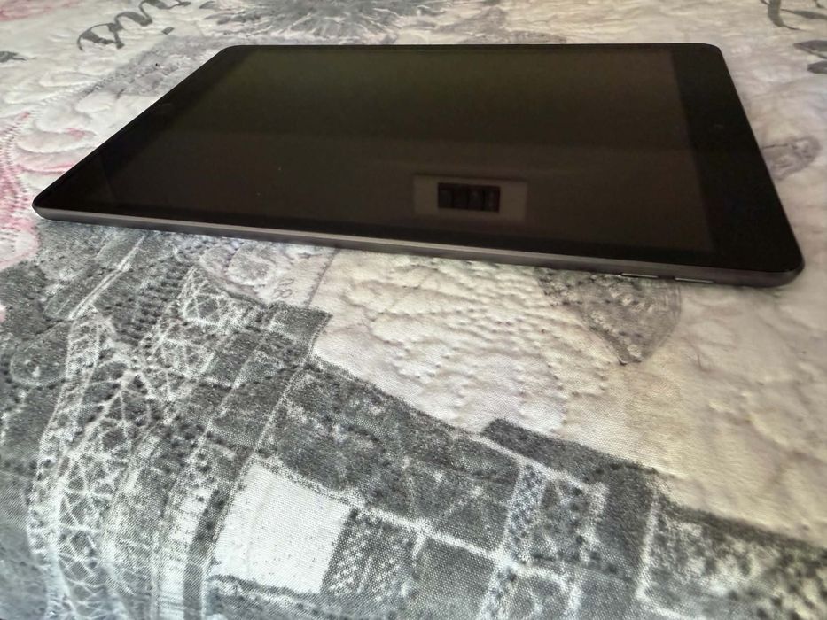 Таблет - iPad 9