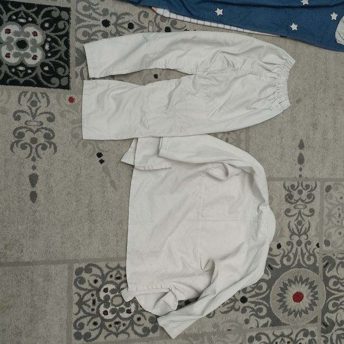 Продается Форма для дзюдо б/у