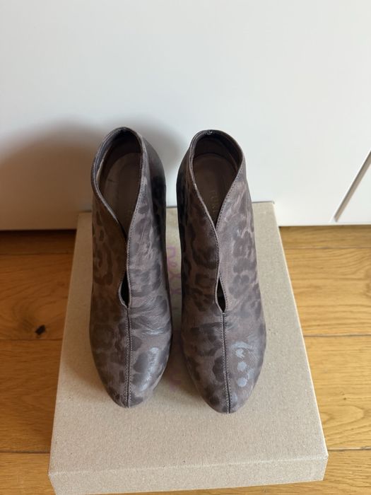 Кожени обувки с животинска окраска Furla