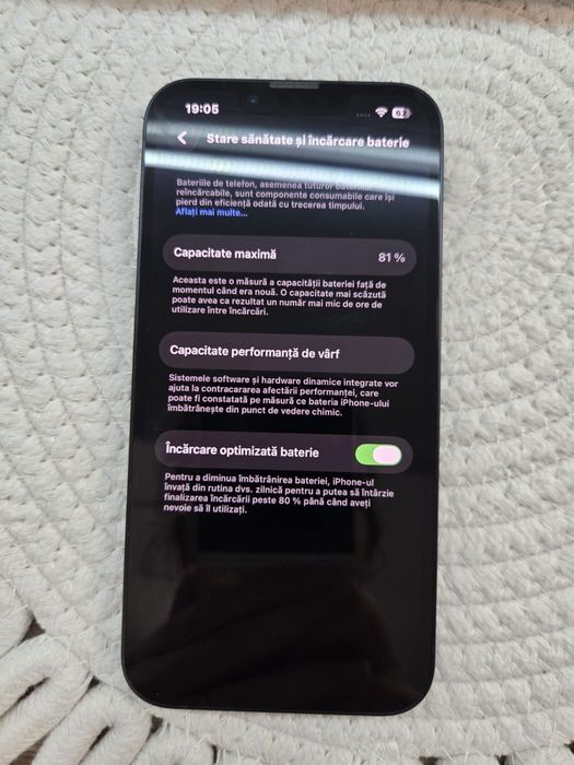 iPhone 13 Midnight blue