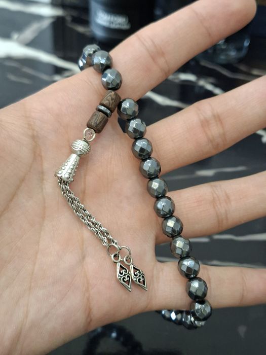 Продаются часы и один таспих