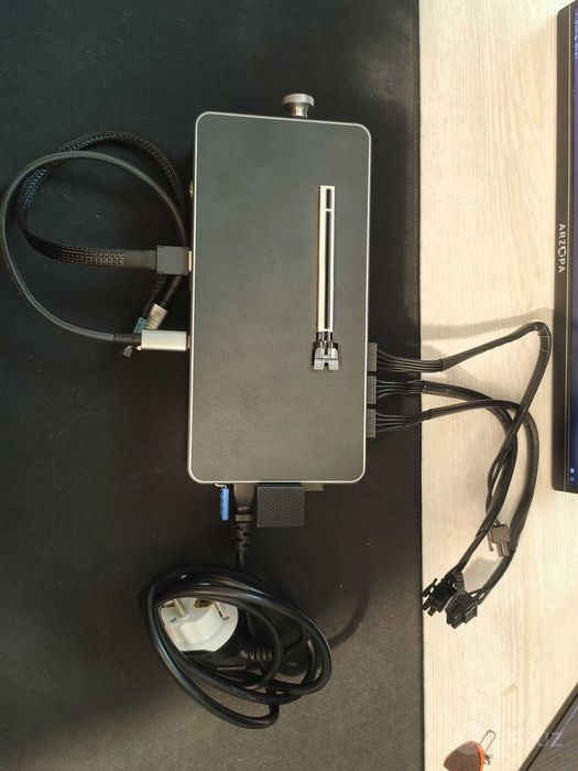 Док для видеокарты (eGPU) AOOSTAR AG02