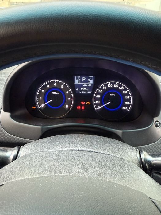 Хьюндай соларис 2015