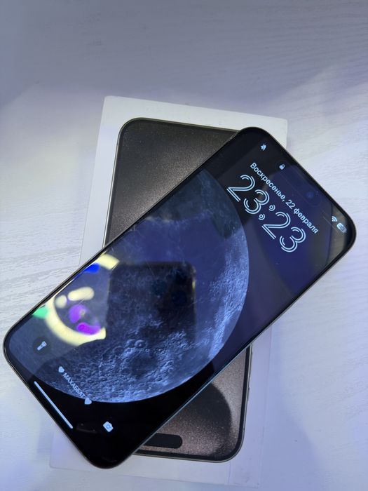 iPhone 15 pro max серебристый