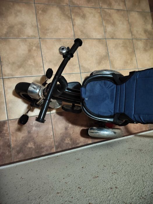 Велосипед детский б/у состояние ,но в нормально ездить