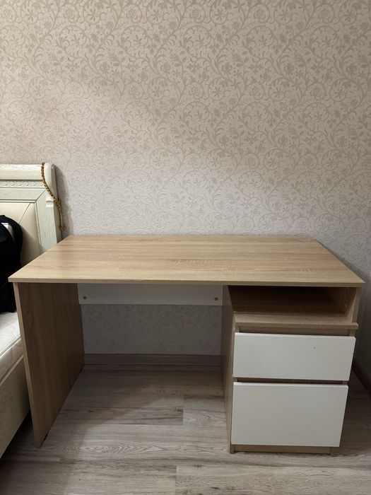 Продается рабочий стол
