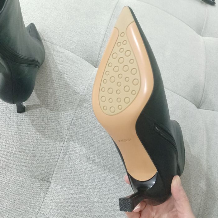 Продаются сапожки