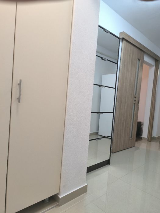 Apartament de închiriat