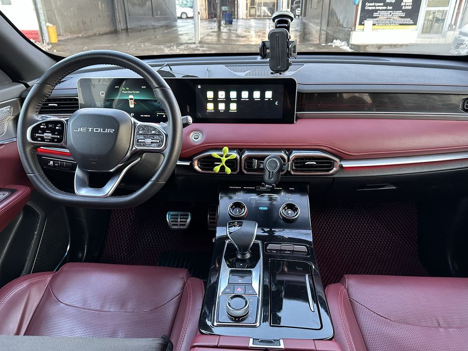 Срочно продется Jetour X70 plus full