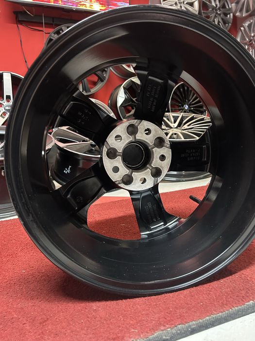 17 цола 5х114.3 Nissan Juke Qashqai Dacia  Honda Renault Original