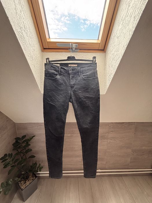 Levi's Premium 710 Super Skinny Black Jeans Size 30