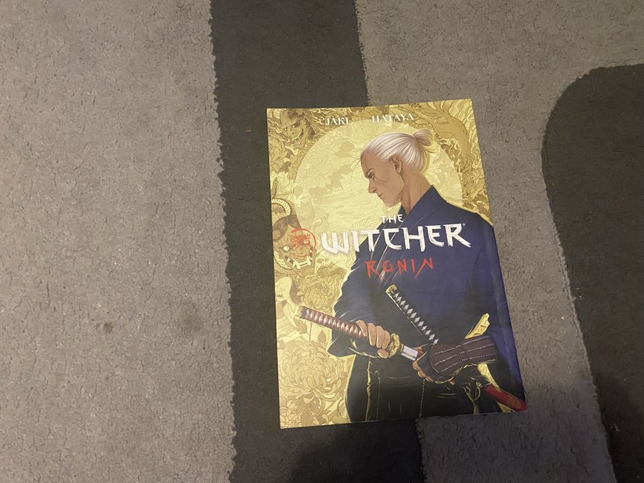 manga sakamoto days vol(1,2,3) goodbye eri , the witcher ronin