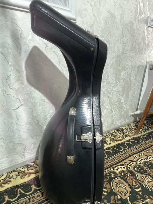 продается сейчас уд новый музыкальный инструмент