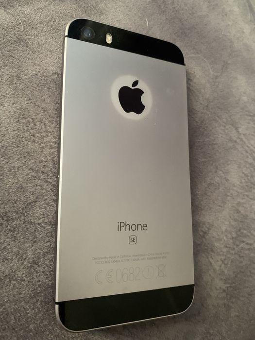 Iphone se 2016 32gb, модель a1723