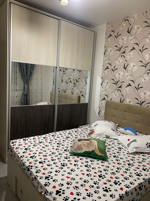 Închiriez apartament cu doua camere Pitești cartier Trivale