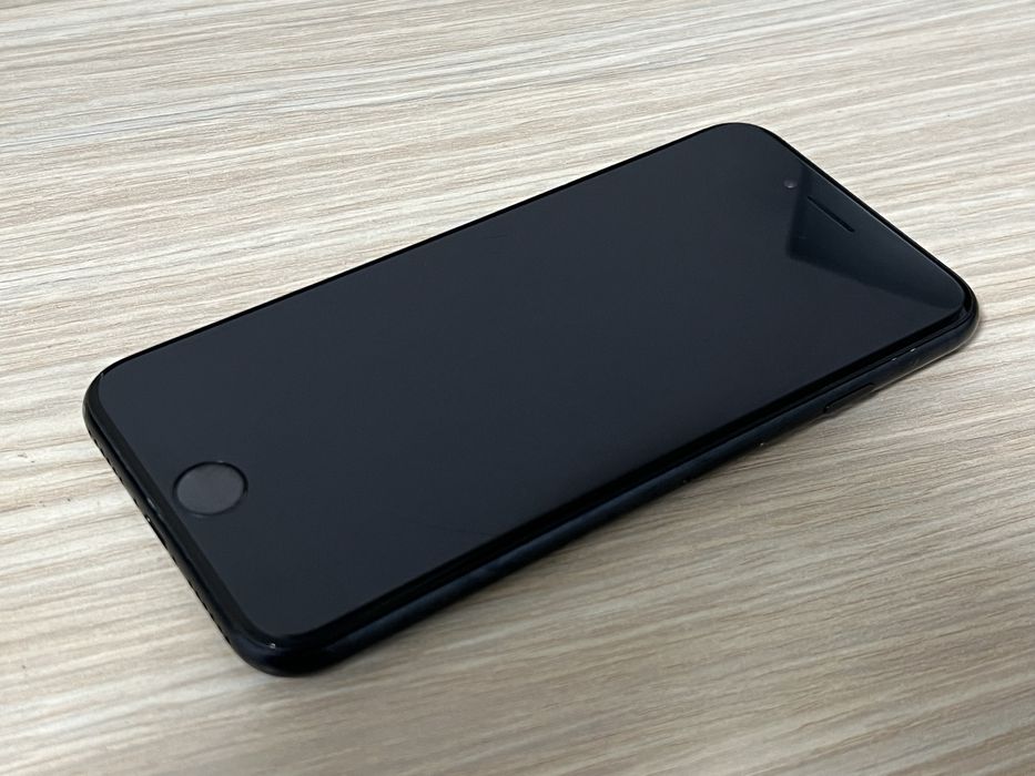 Apple iPhone SE 2022 Midnight 128GB