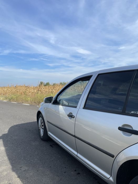 VOLKSWAGEN Golf 2003 — imagine 3
