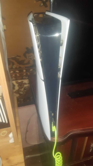 Plystatation  5 slim