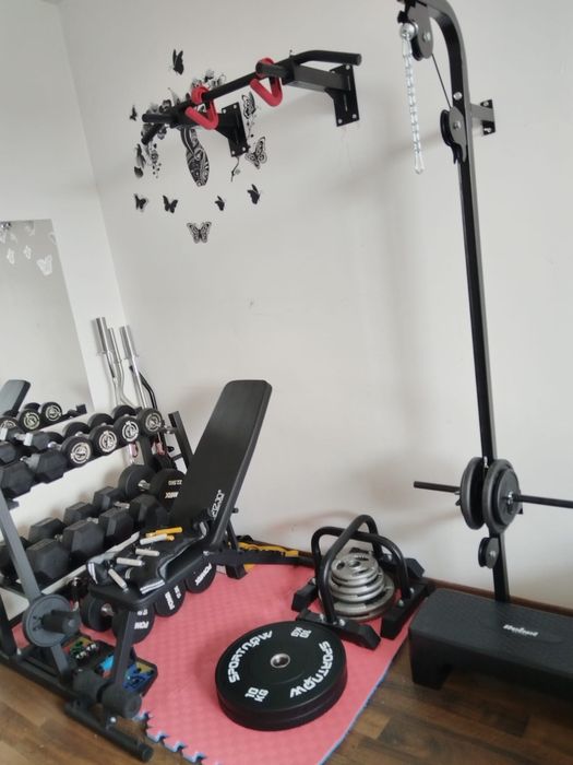 Gantere , discuri , bare , banci , helcometru , etc !