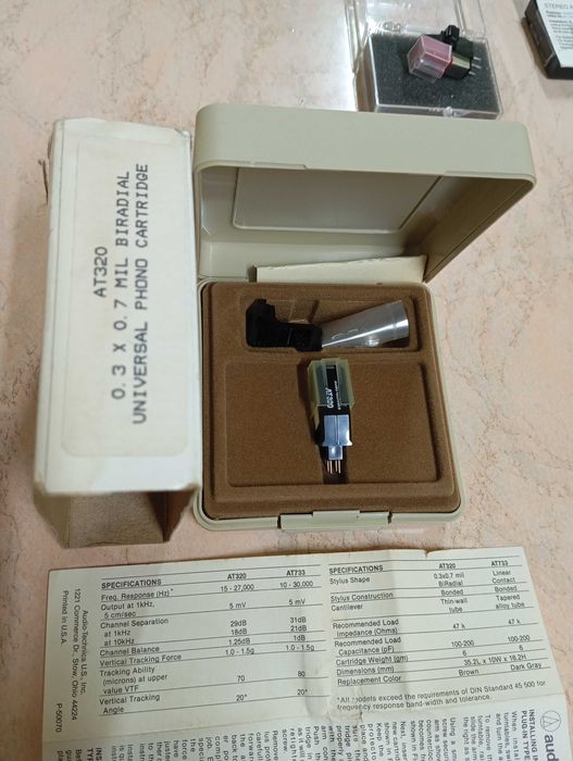 Продам звукосниматель для винилового проигрывателя.