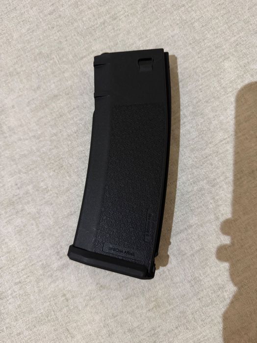 Specna Arms mid-cap пълнител