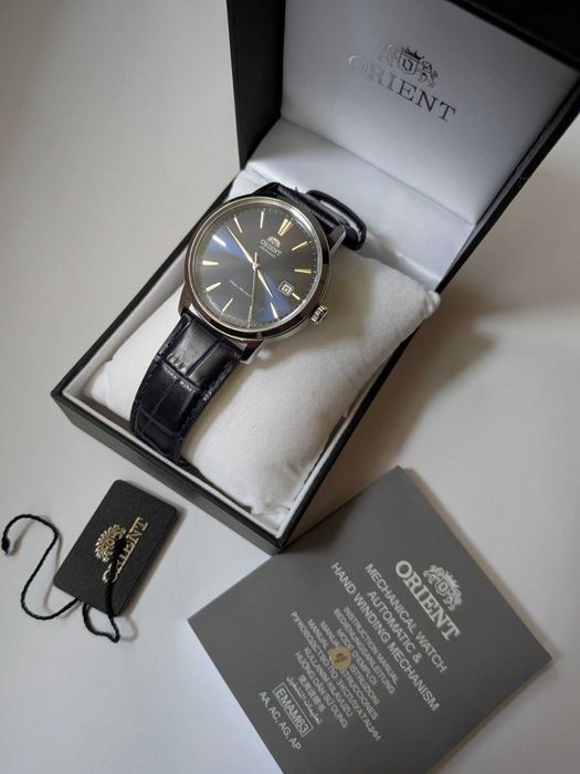 Orient Contemporary Automatic – японски автоматик, син циферблат