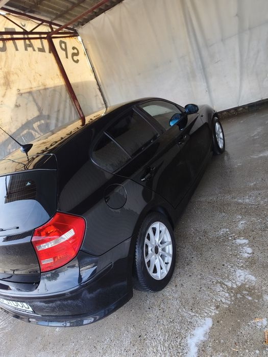 BMW Seria 1 2008 — imagine 2