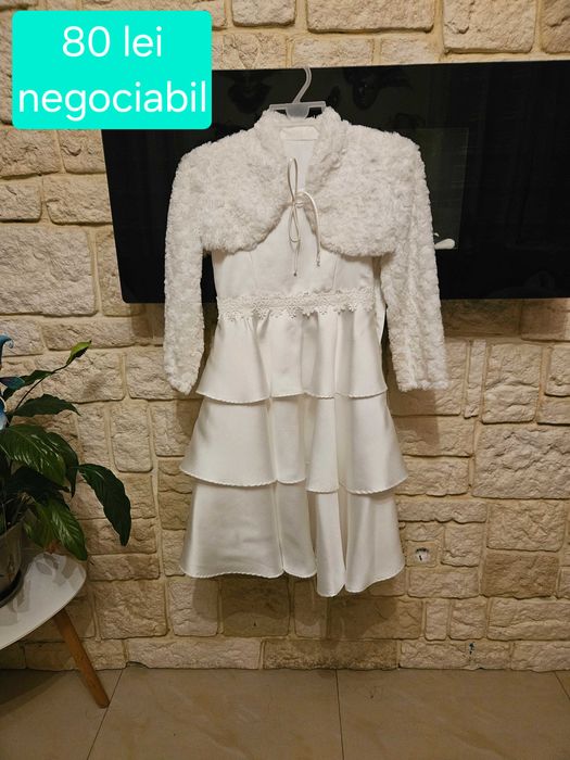 Rochiță eleganta pentru fetite de 7 ani