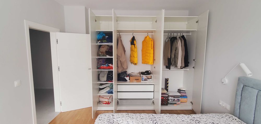 Устойчив на надраскване IKEA гардероб на -50% от оригиналната му цена!