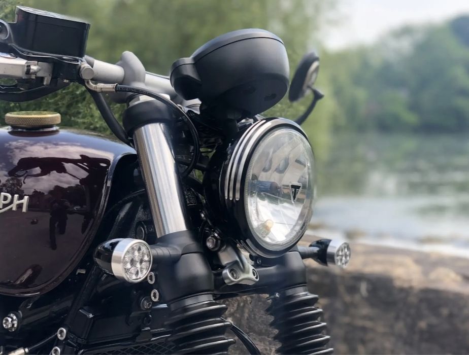 Set semnalizatoare de direcție față Triumph cu LED