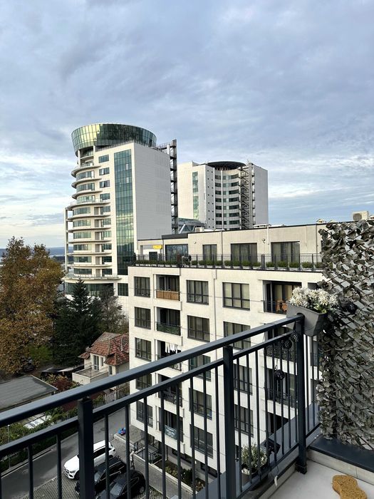 Двустаен просторен апартамент от собственик под наем