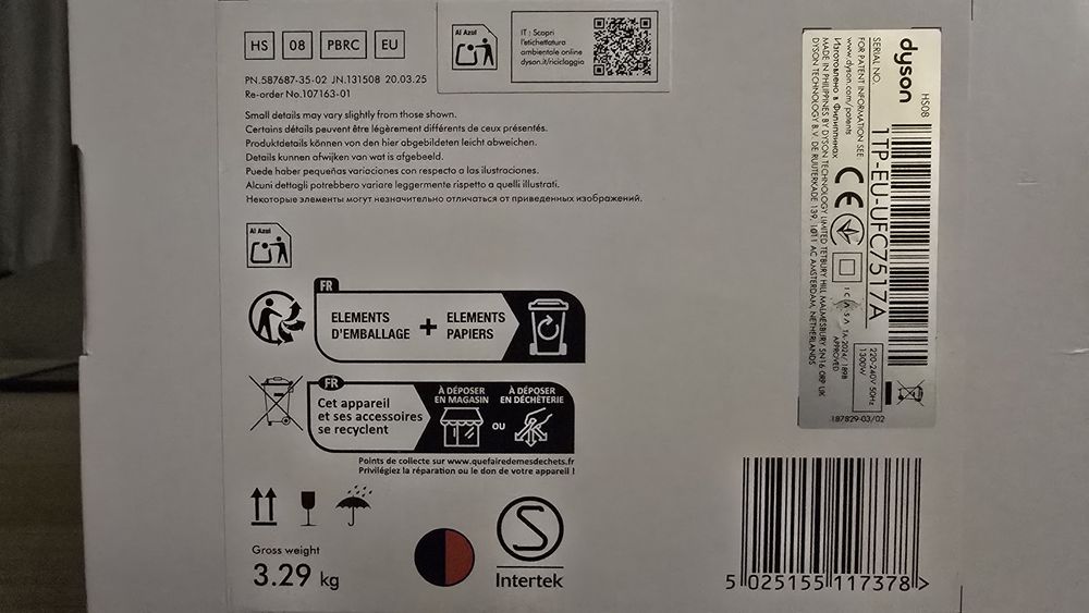 Dyson multistyler airwrap i.d. Model 2025