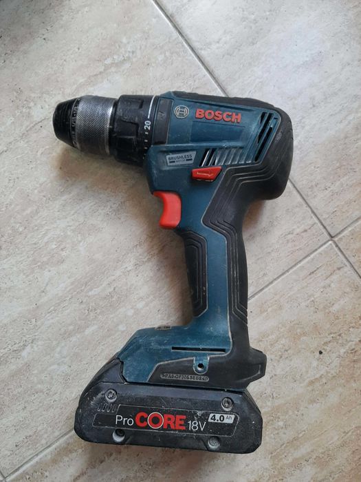 Безчетков винтоверт BOSCH GSR , Пълен комплект