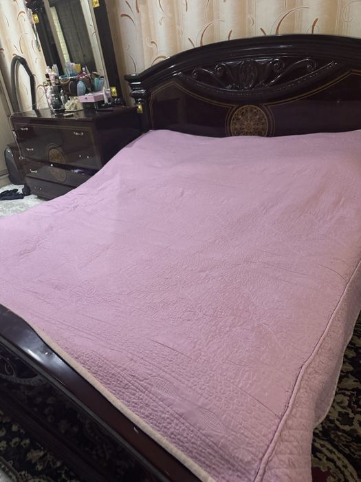 Продается двухспальный диван