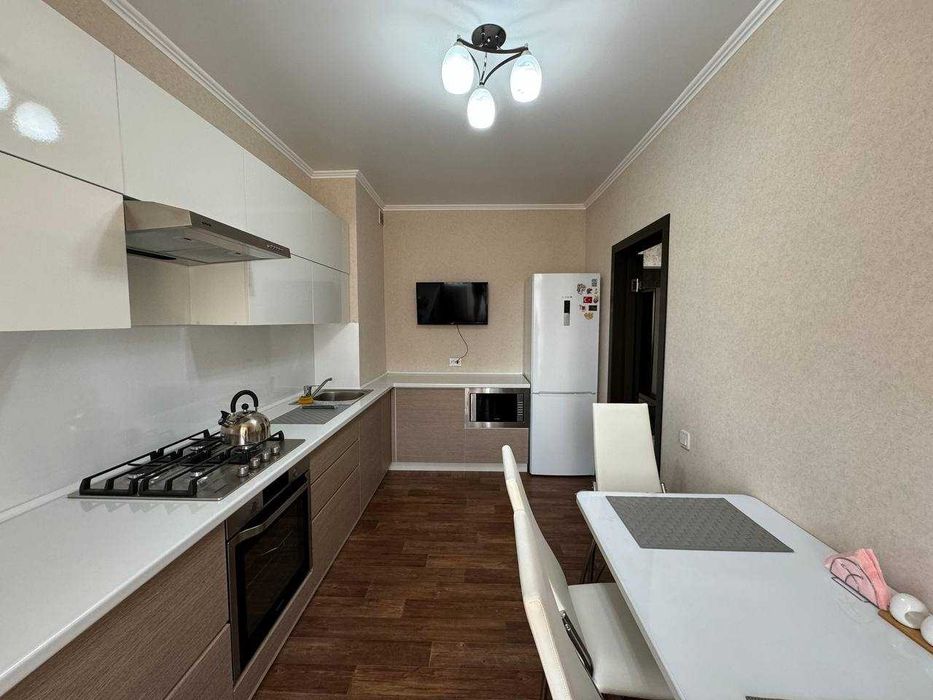 Продам 1 комнатную квартиру в 5 микрорайоне