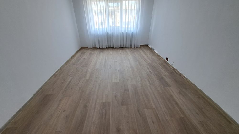 Parchet laminat apartament