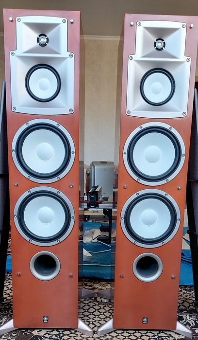 Yamaha NS-8HX и 6HX