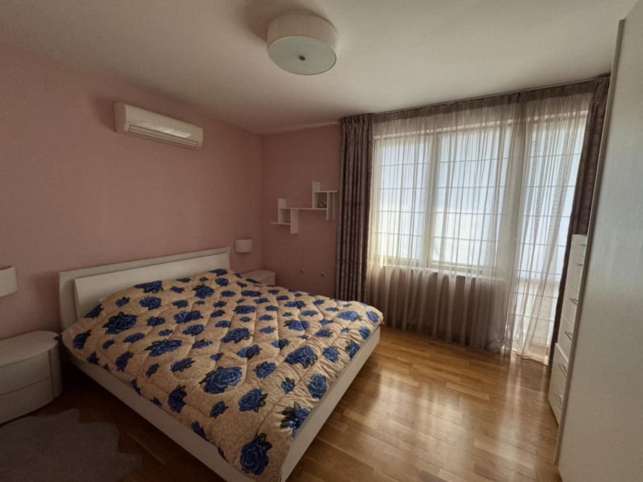 Дава се под наем Тристаен апартамент в Пловдив, Кършияка - 107 кв.м за 850 € - Снимка #4