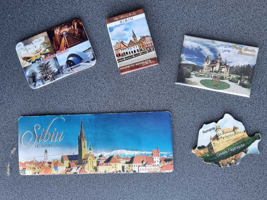 Lot colecție 17 magneți de frigider suveniruri (Sibiu, Viena, Paris, Maroc etc.)